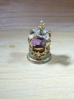 Vintage Gold-Tone Crown Pendant Charm with Purple Inset